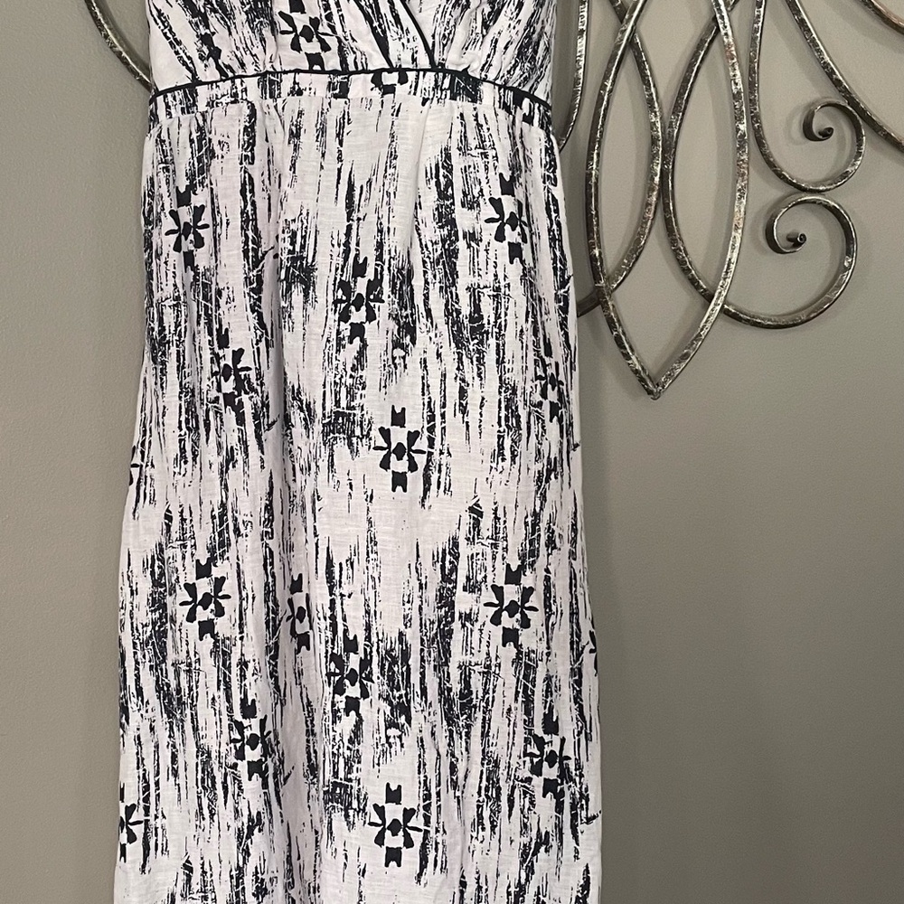 Ann Taylor Black and White Printed Maxi Dress